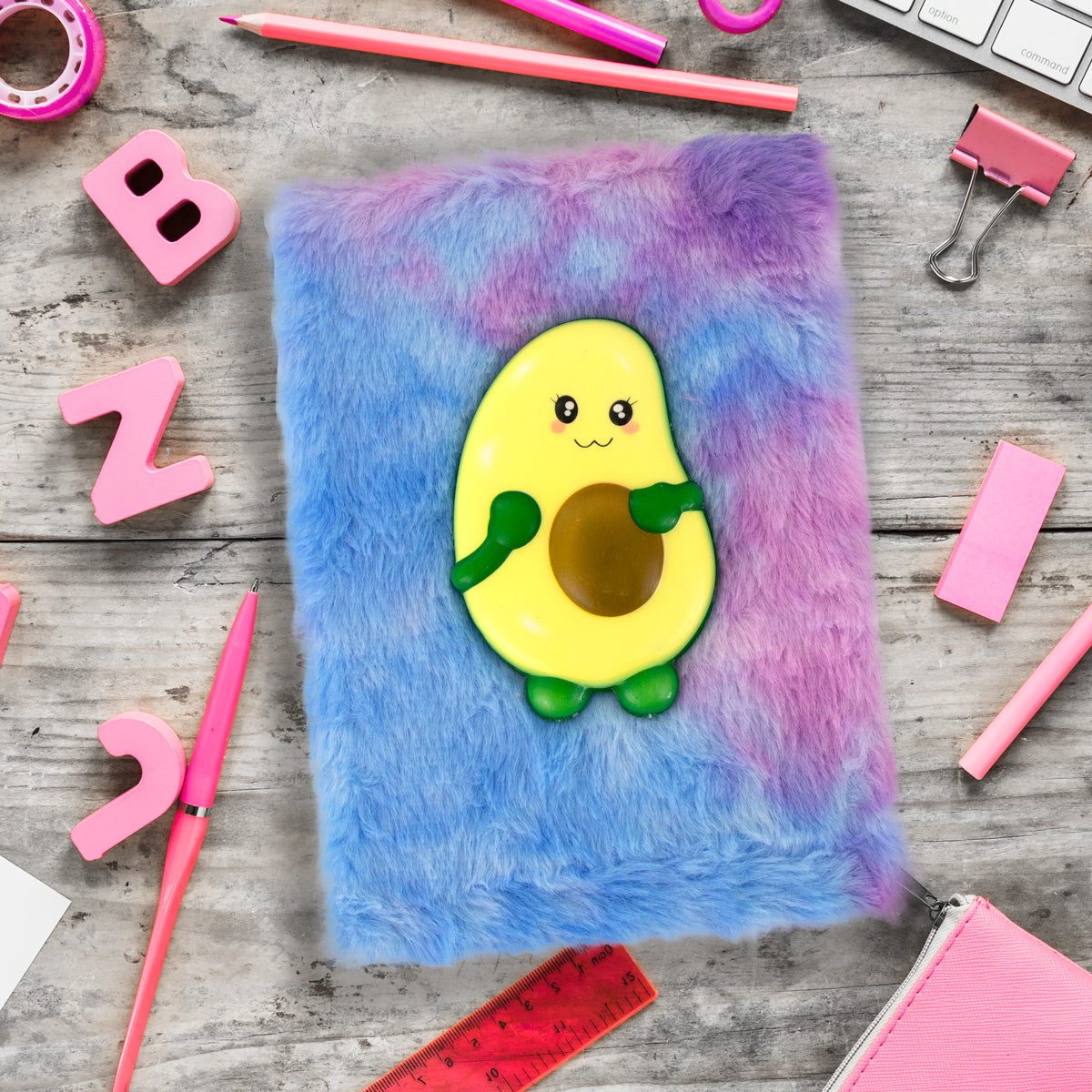 Kit de Peluche, Libreta Aguacate con Squishies ¡Llévate 3 y paga 2!