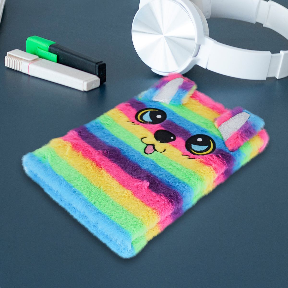 Libreta de Peluche, Diseño de Perro Multicolor