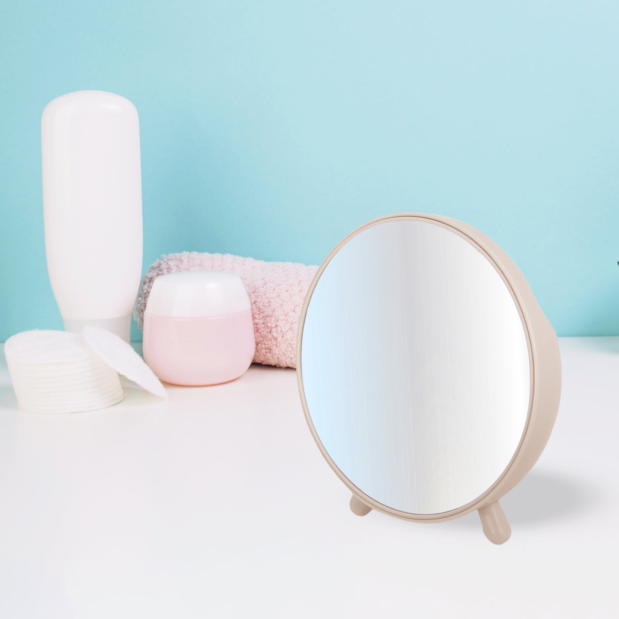 Espejo Ovalado con Base color Beige para Tocador 17x18cm