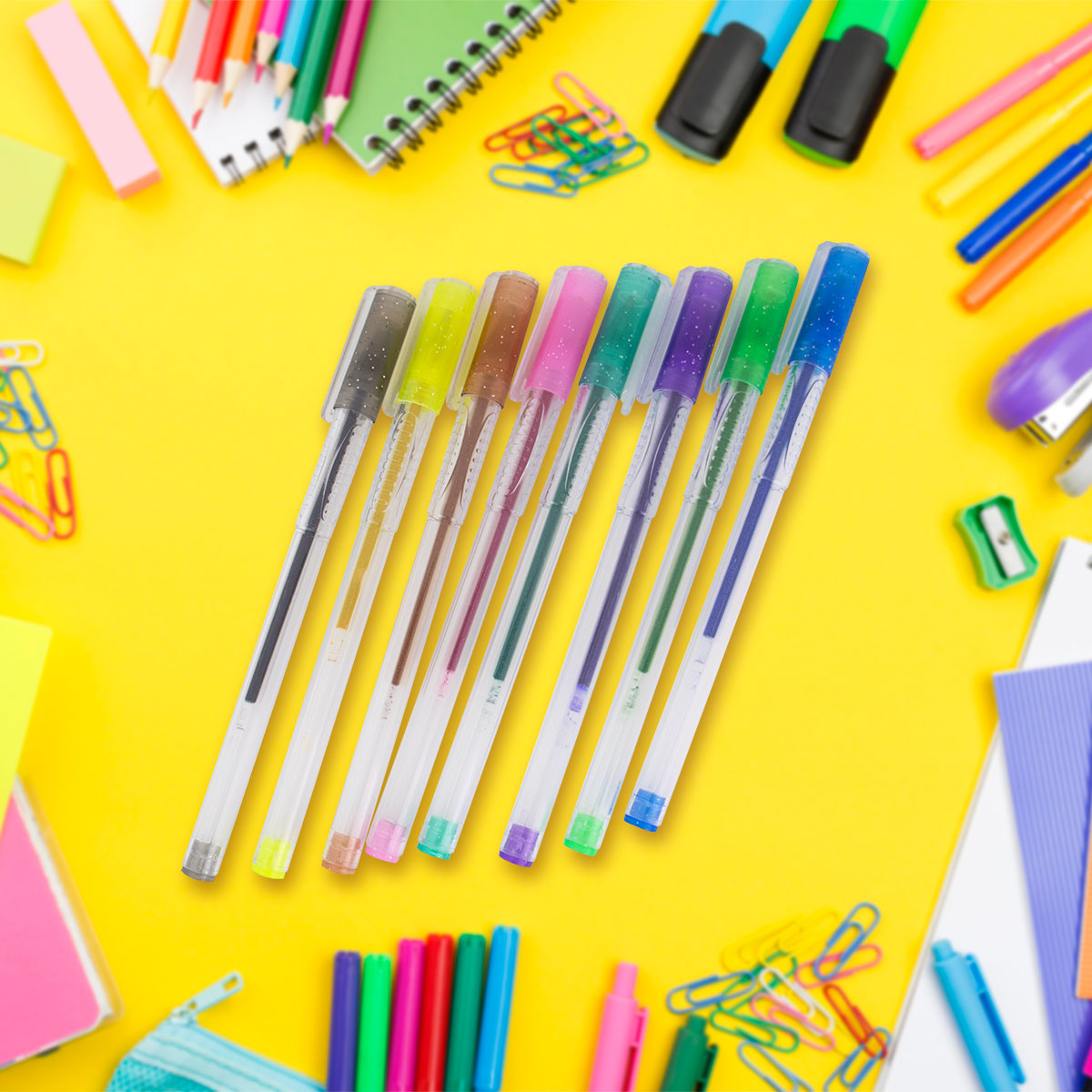 Paquete Escolar (8 Cuadernos, 9 Bolígrafos y 1 Mochila)