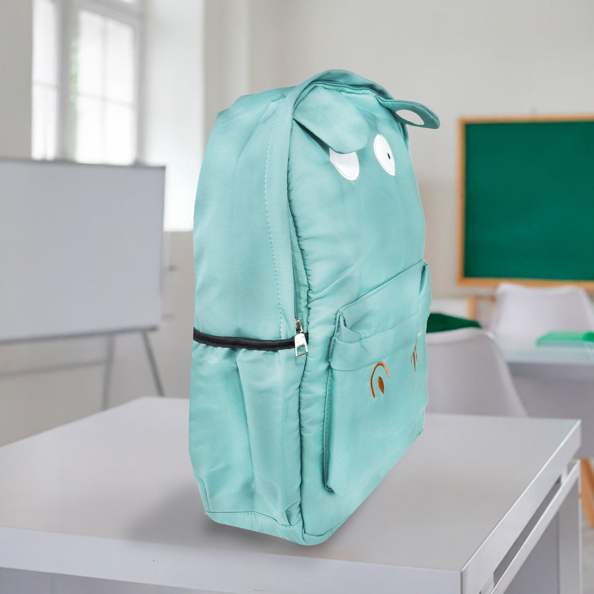 Mochila con Diseño Divertido, Color Verde