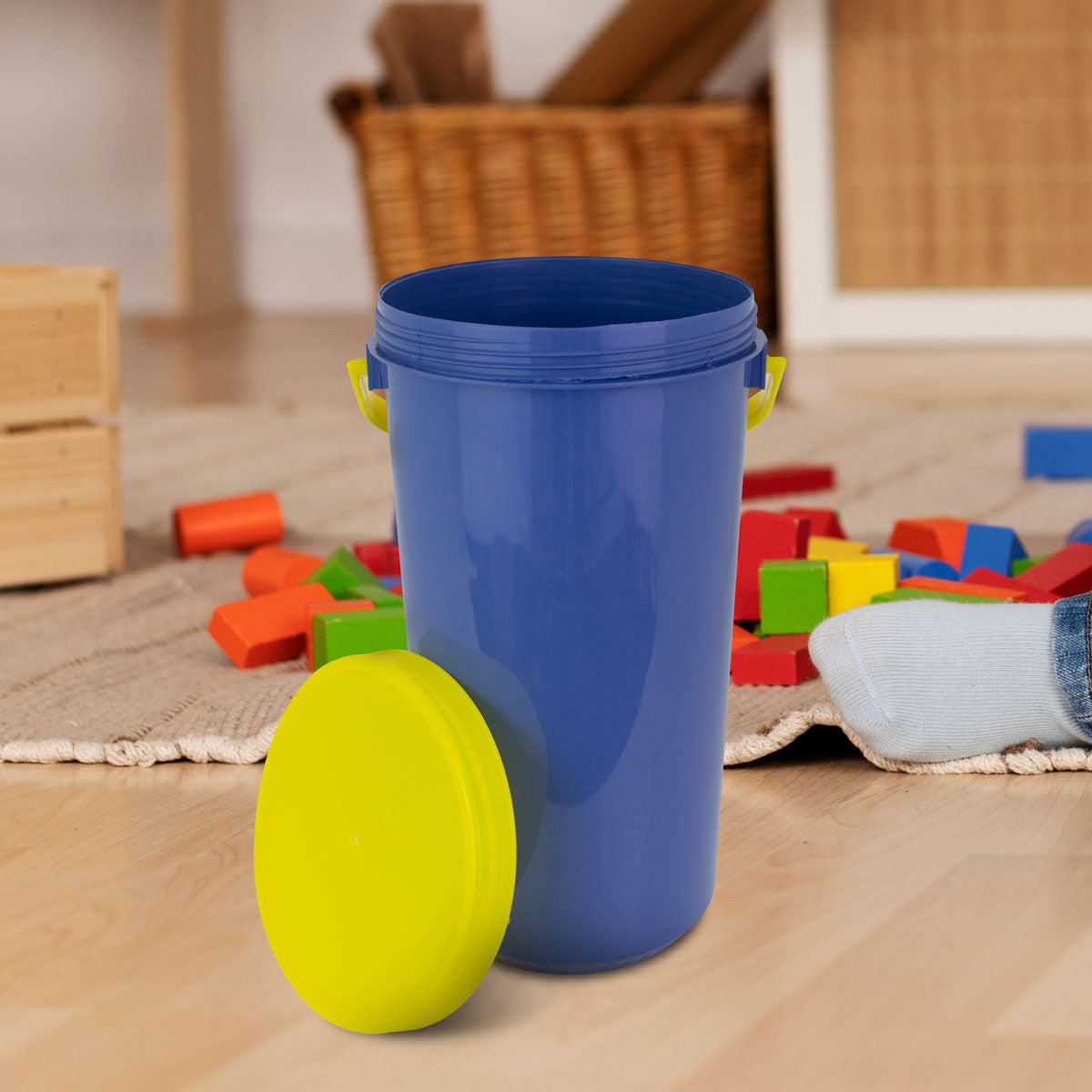 Bote Juguero color Azul 2 Lts