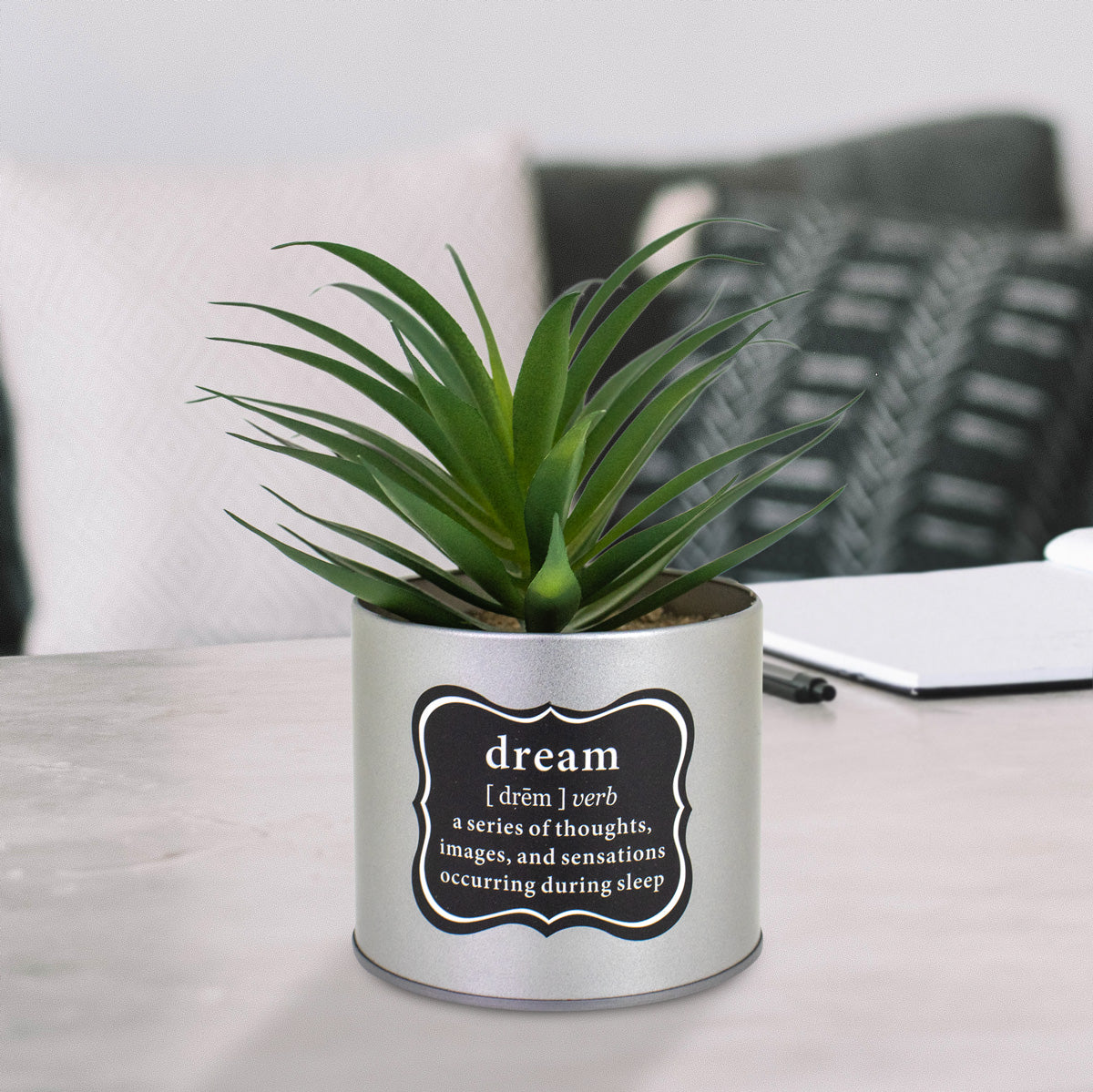 Cactus Artificial en Maceta 16x8.8x7.5cm