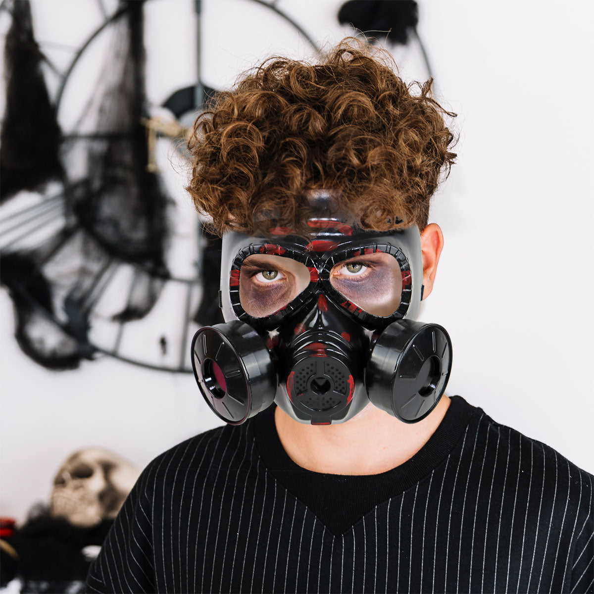 Máscara de Gas color Negro con Rojo para Disfraz