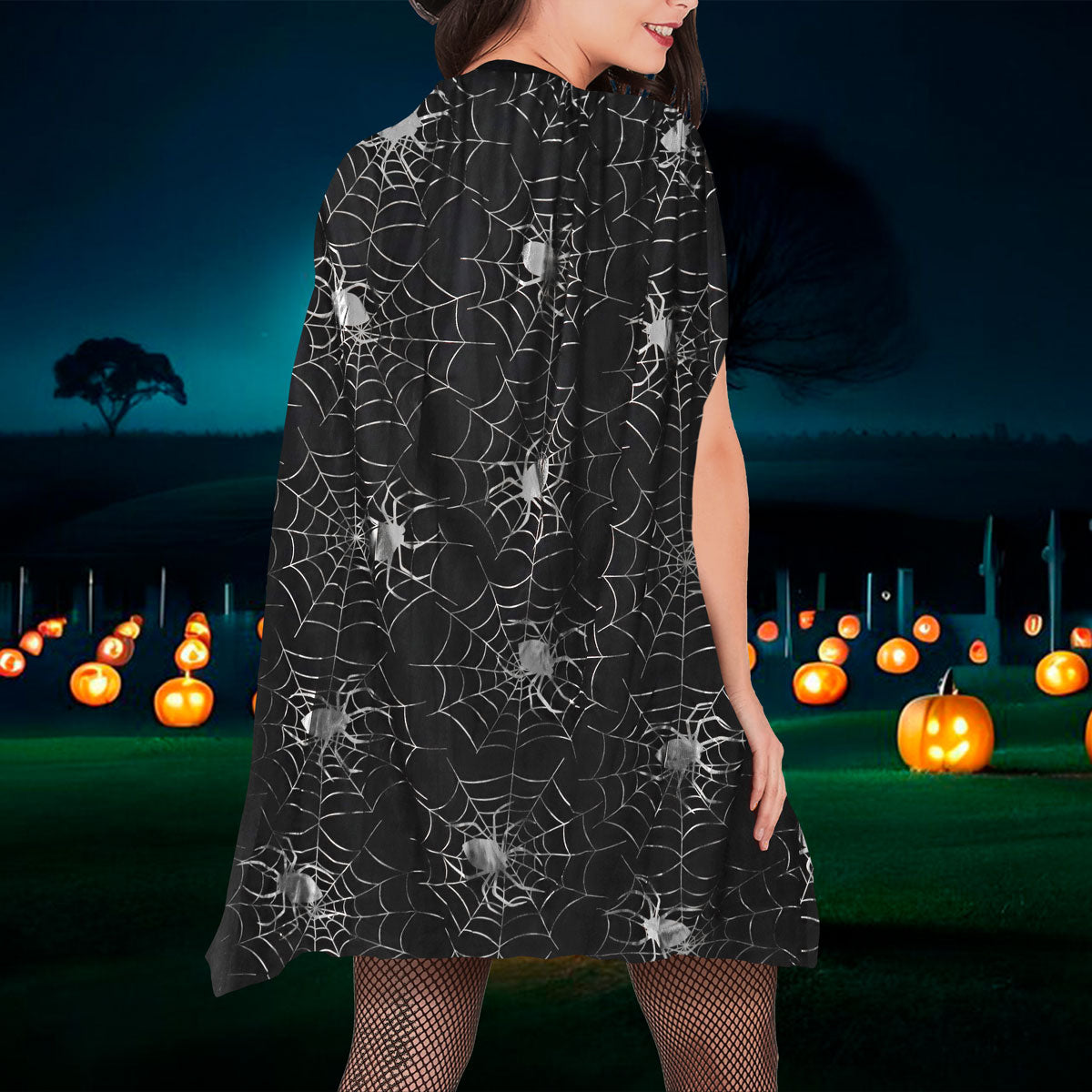Capa color Negro con Telarañas Plateadas para Disfraz de Halloween