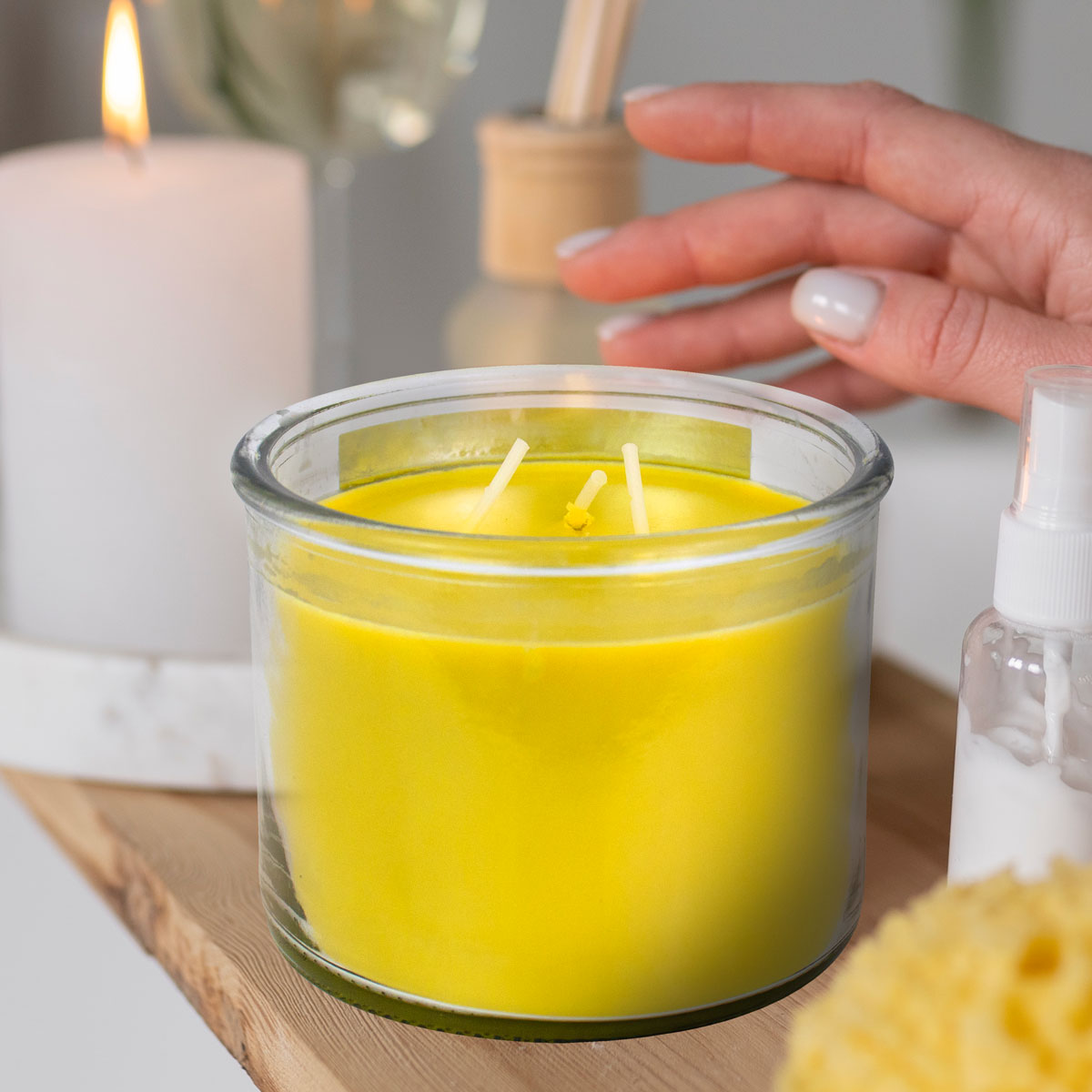 Vela Aromática a Piña con Manzana, 3 Pabilos