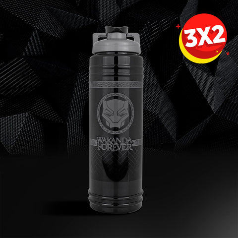 3X2 Botella de Plástico para Agua con Diseño Black Panther color Negro 870ml.