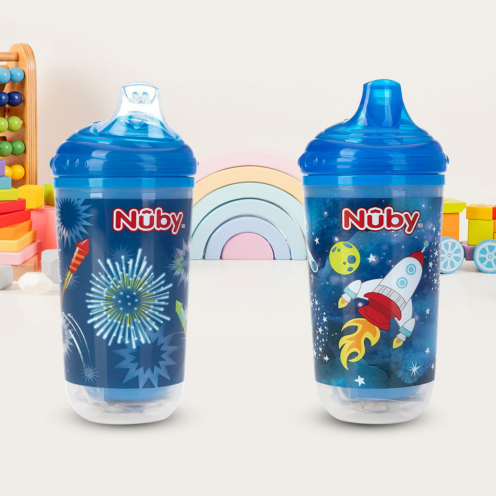 Vaso Entrenador Antiderrames Térmico con Boquilla Nuby 360° Luminoso color Azul 10oz.
