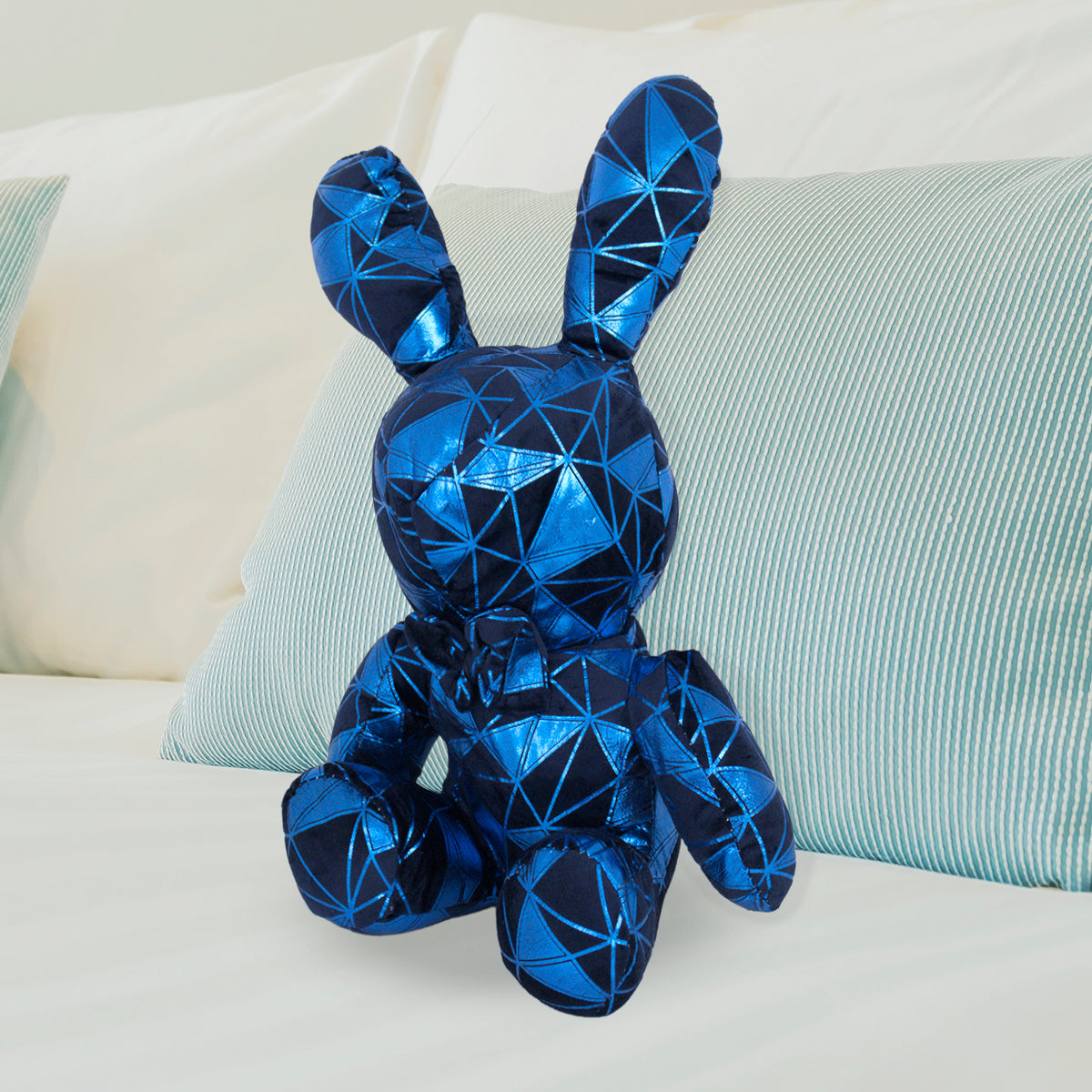 Kit de Peluche, Conejo, Color Azul Rey ¡Llévate 3 y paga 2!