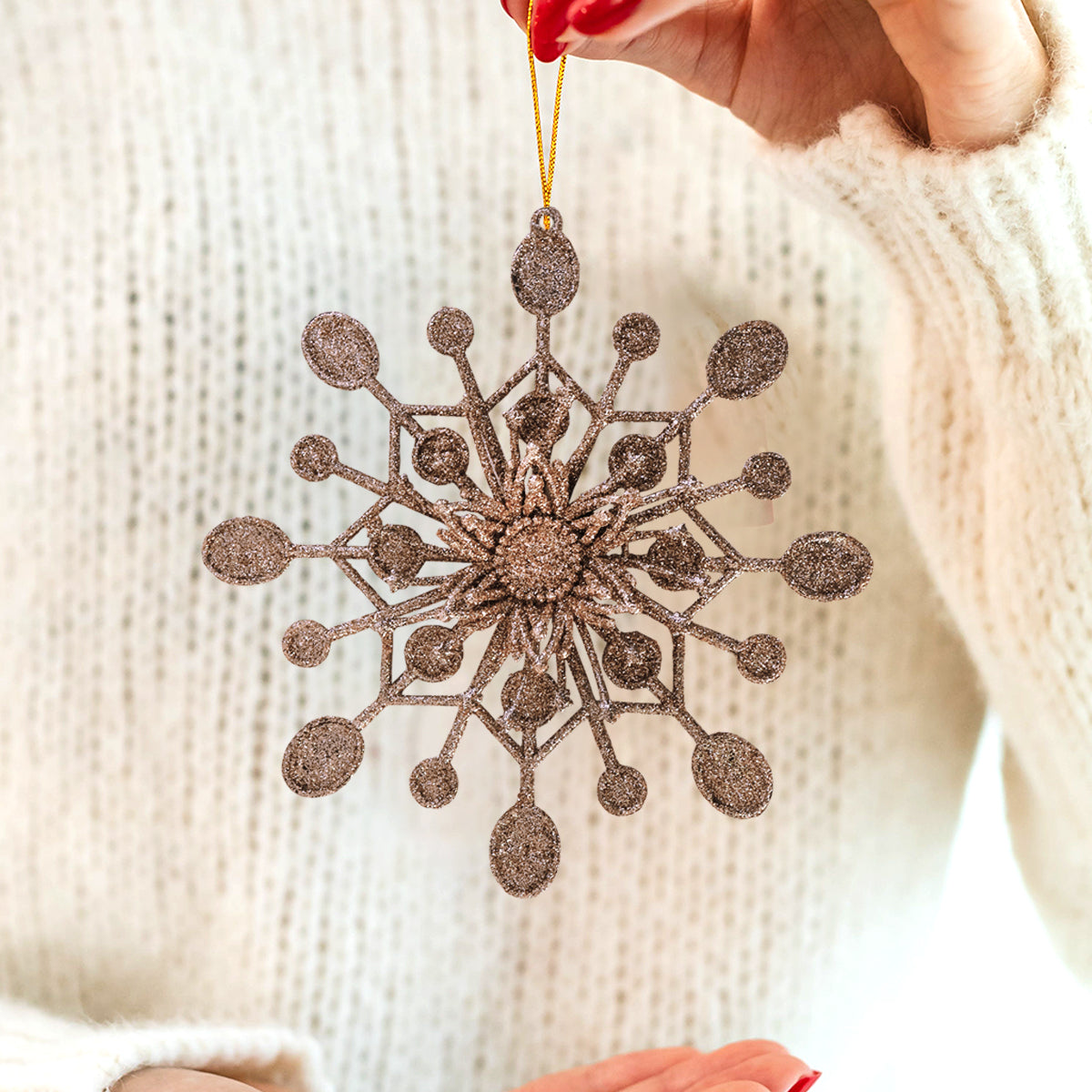 Decoración con Diseño de Copo de Nieve con Diamantina color Arena