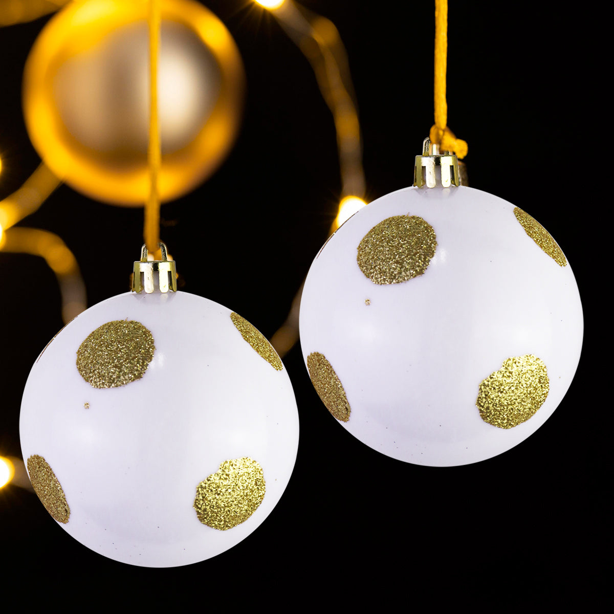 Esferas color Blanco con Diamantina color Oro