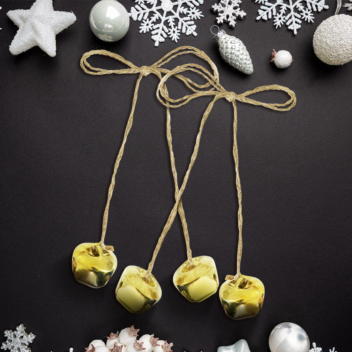 Set de 2 Cascabeles Navideños color Oro