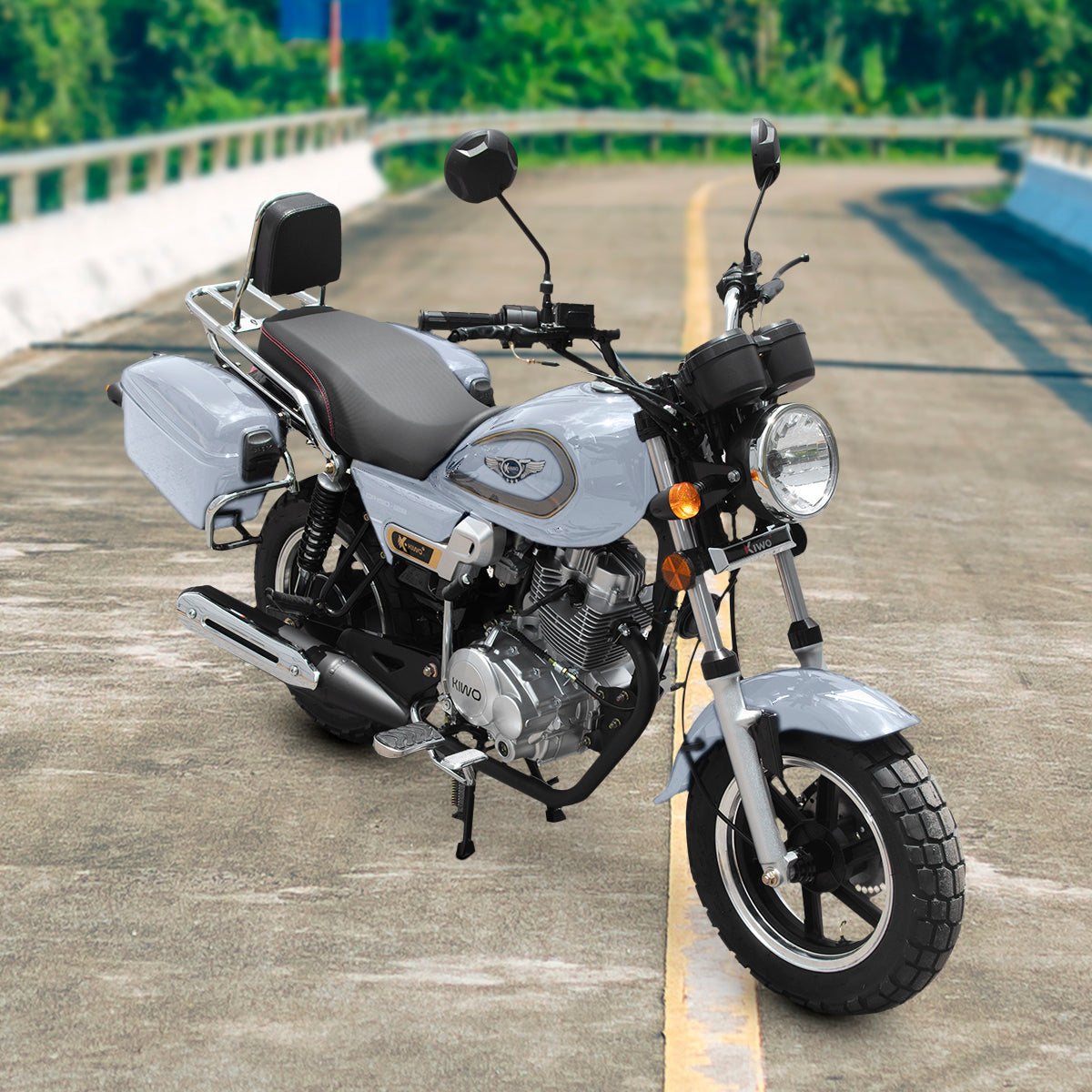 Motocicleta Kiwo 150 2024, color Gris