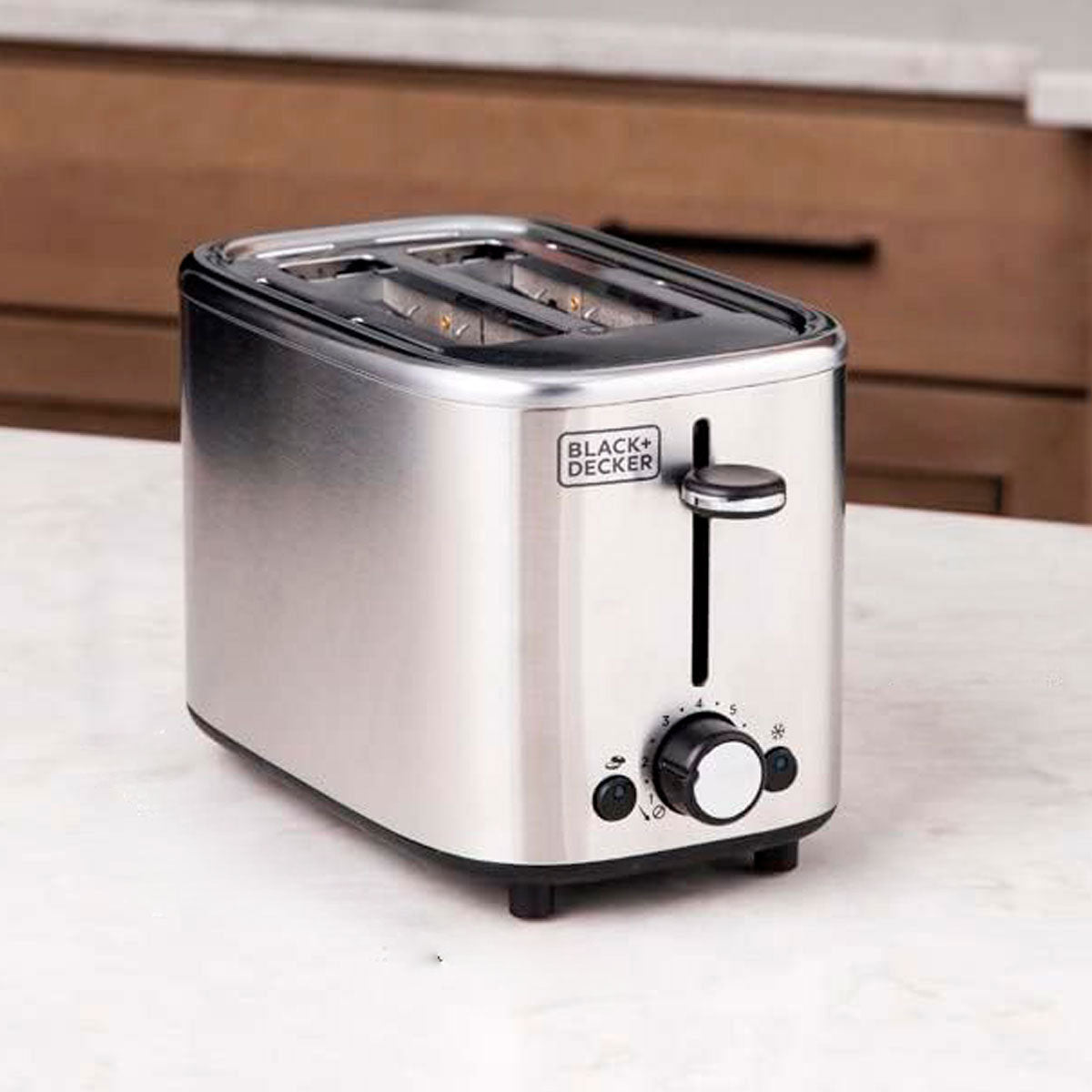 Tostadora Black+Decker de 2 Rebanadas TR0012SS, Gris