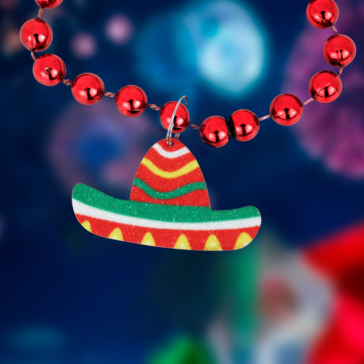 Collar color Rojo con Colgante en Forma de Sombrero