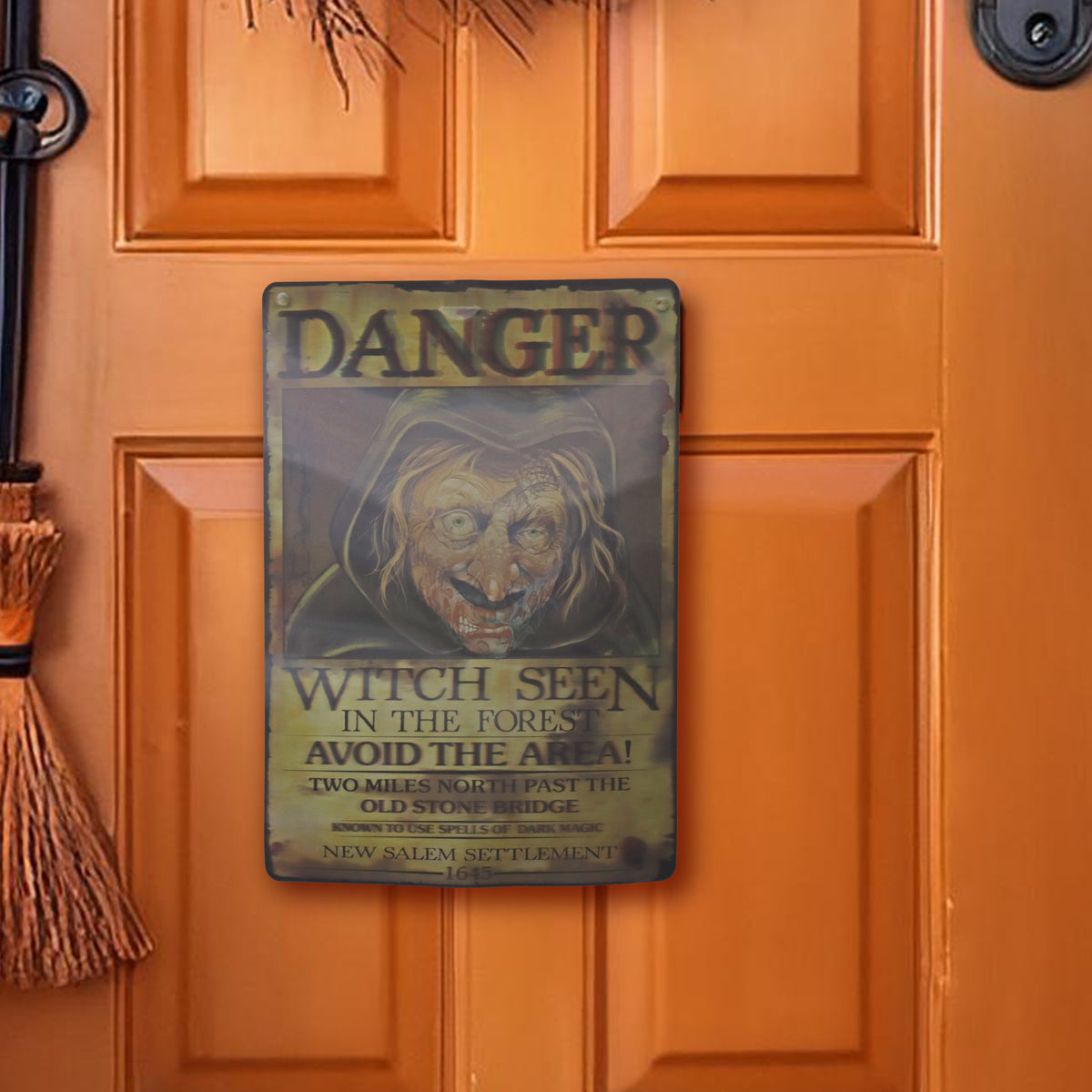 Decoración Colgante "Danger Witch Seen" para Halloween
