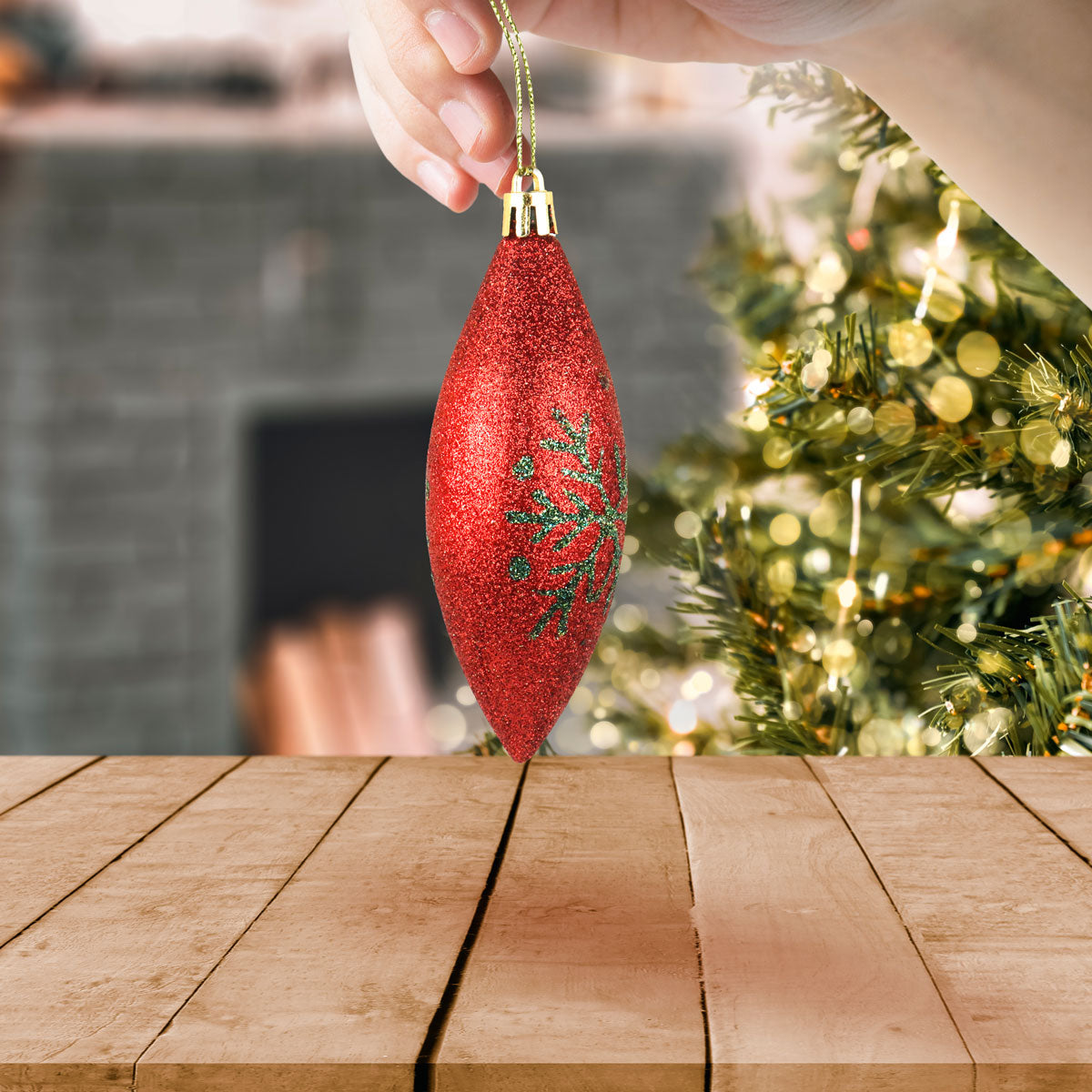 Esferas Alargadas Navideñas color Rojo Decoradas con Copos de Nieve, 2pzas