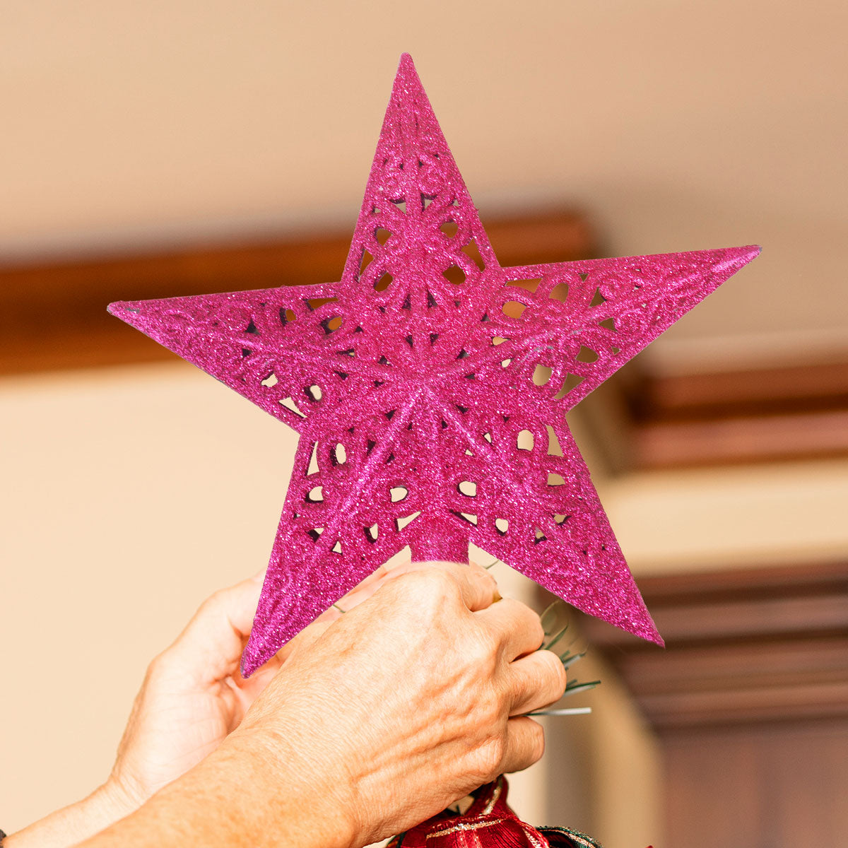 Estrella Decorativa color Fucsia para Punta de Árbol de Navidad