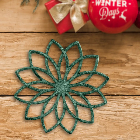 Ornamento Navideño de Copo de Nieve con Diseño Floral color Verde