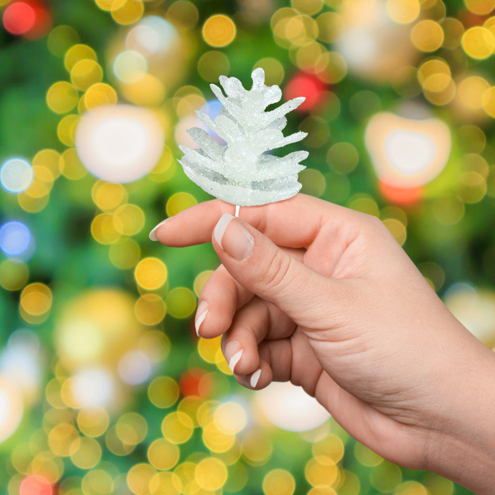 Piña Navideña con Glitter, Color Blanco, 6 pzas