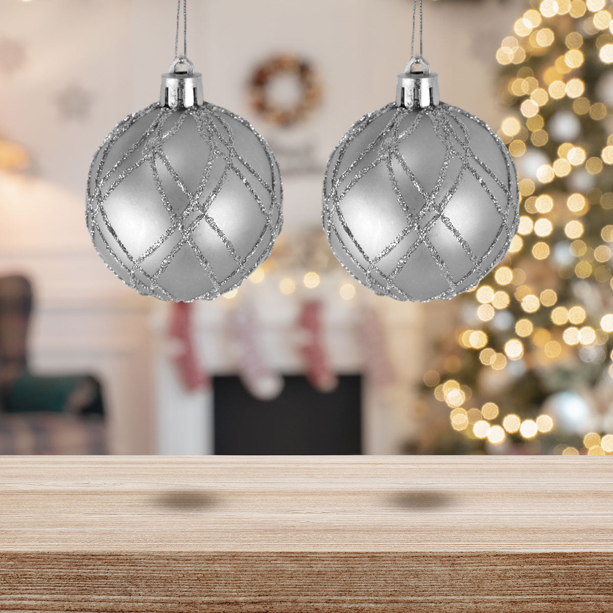 Esferas Navideñas con Glitter, Color Plateado, 2 pzas