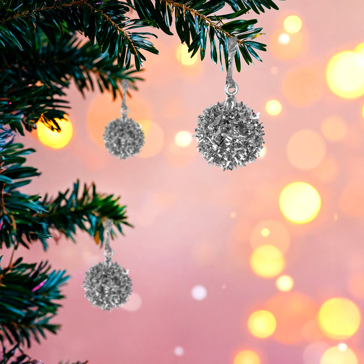 Mini Esferas Navideñas Brillantes, Color Plata, 6 pzas