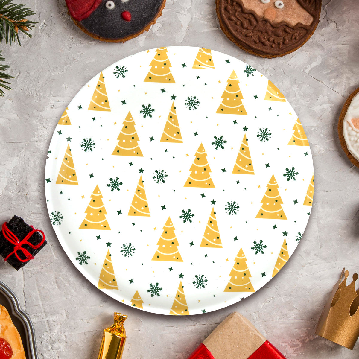 Plato de Melamina con Diseño de Árboles de Navidad