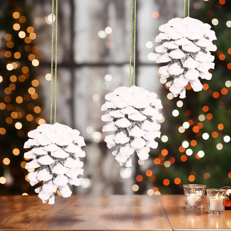 Ornamentos en Forma de Piñas Navideñas color Blanco