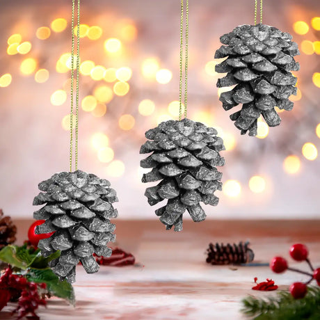 Ornamentos en Forma de Piñas Navideñas color Plata