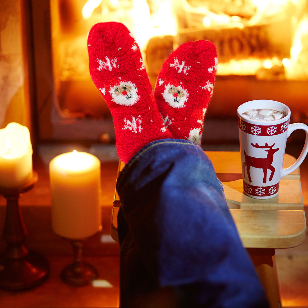 Calcetines Calientitos Navideños, Santa Claus, Color Rojo