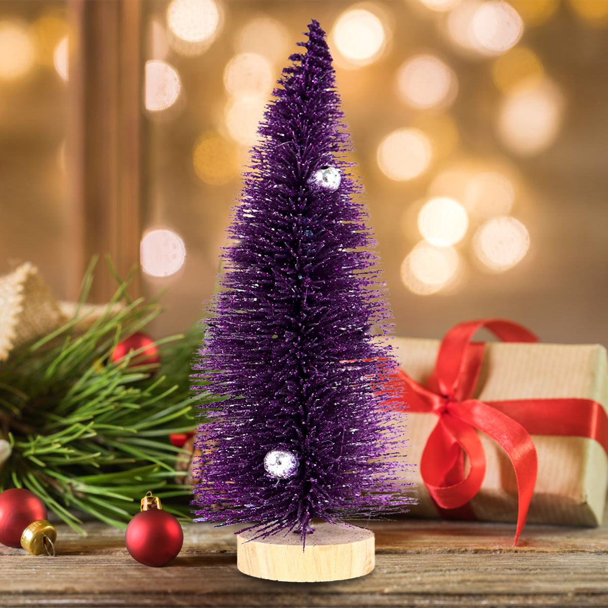 Mini Pino Brillante de Navidad con Esferas, Color Morado
