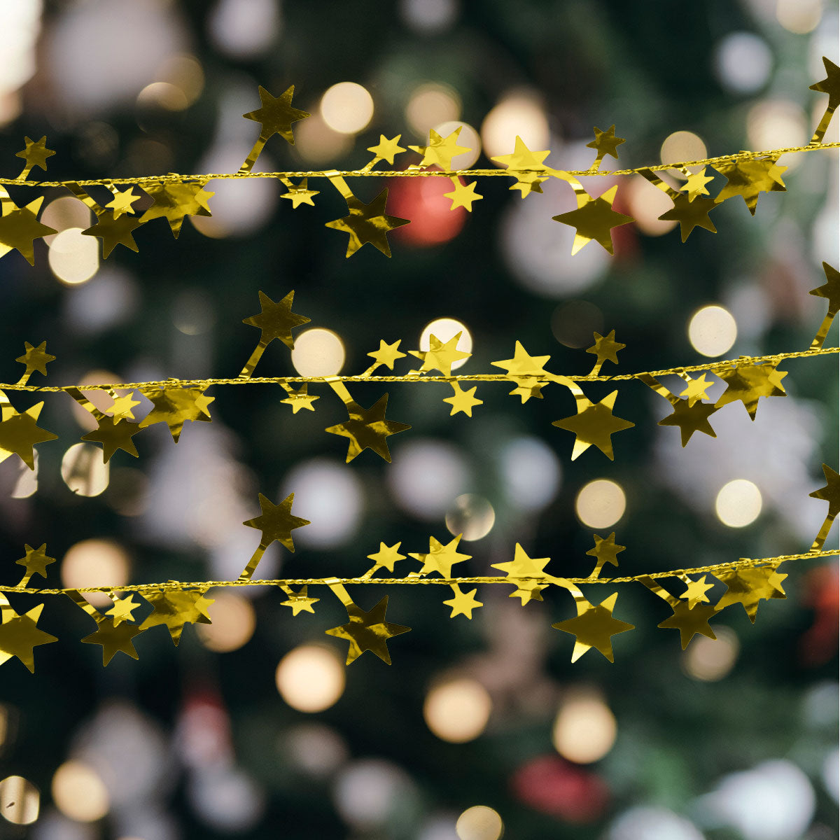 Guirnalda Navideña de Tinsel Brillante color Oro, 7.5m