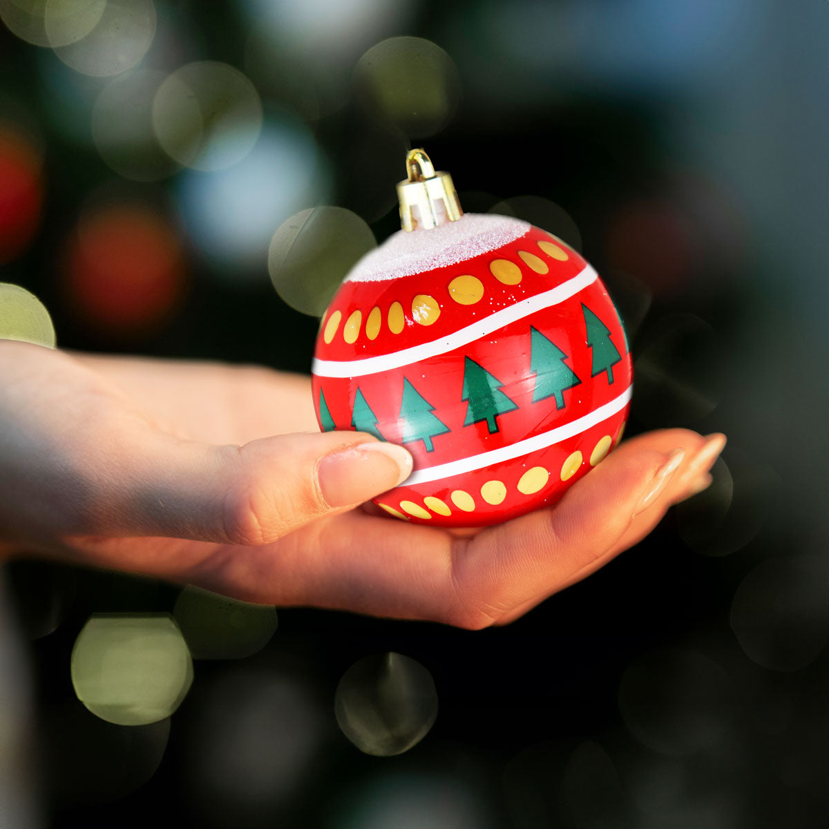 Esfera Navideña Decorada color Rojo, Pino