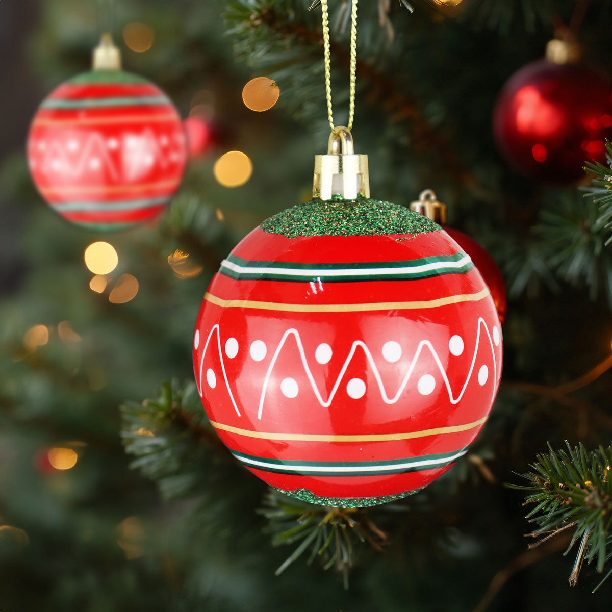 Esfera Navideña Decorada color Rojo, Puntos