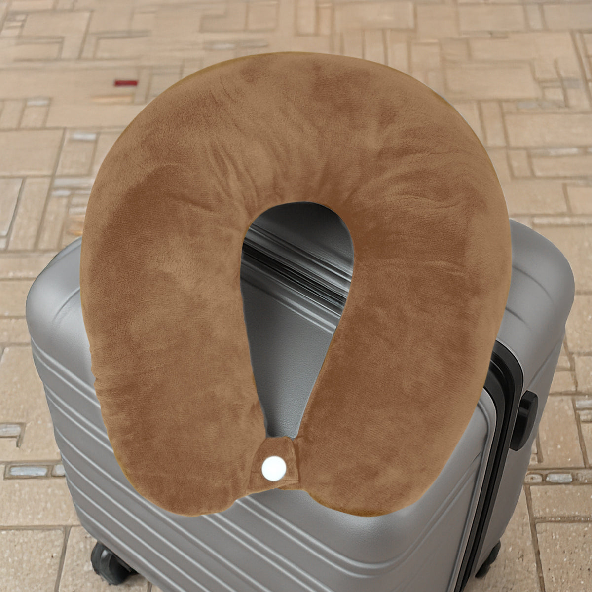 Almohada de Viaje Ergonómica, Color Café Claro