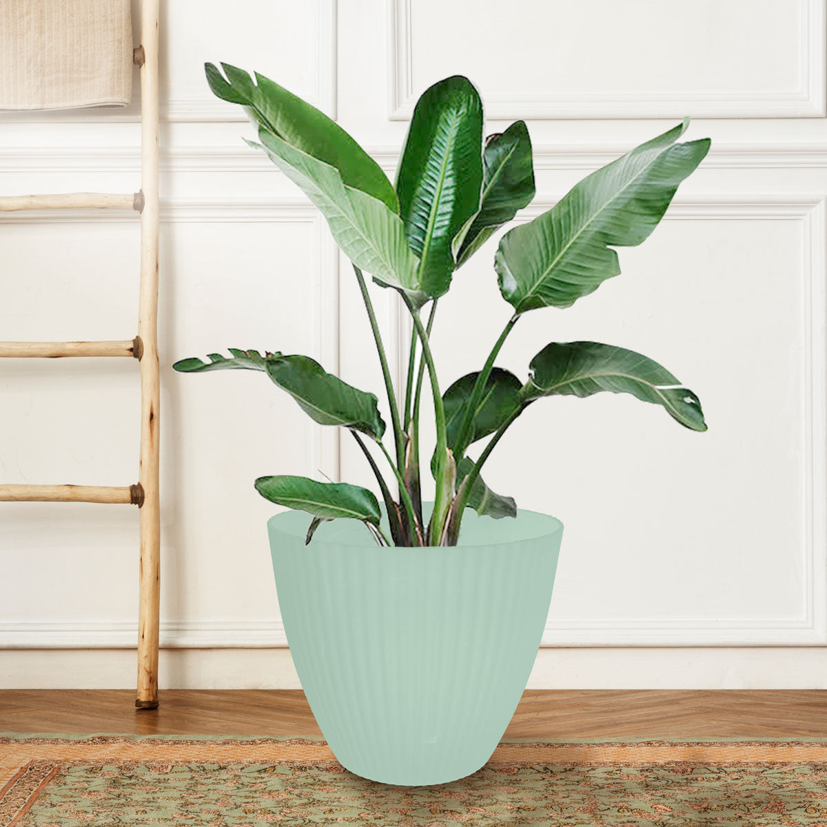 Maceta de Plástico color Menta, 17x14cm