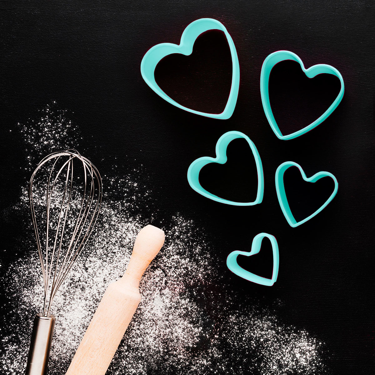 Moldes Cortadores para Galletas en Forma de Corazón, color Aqua 5 pza