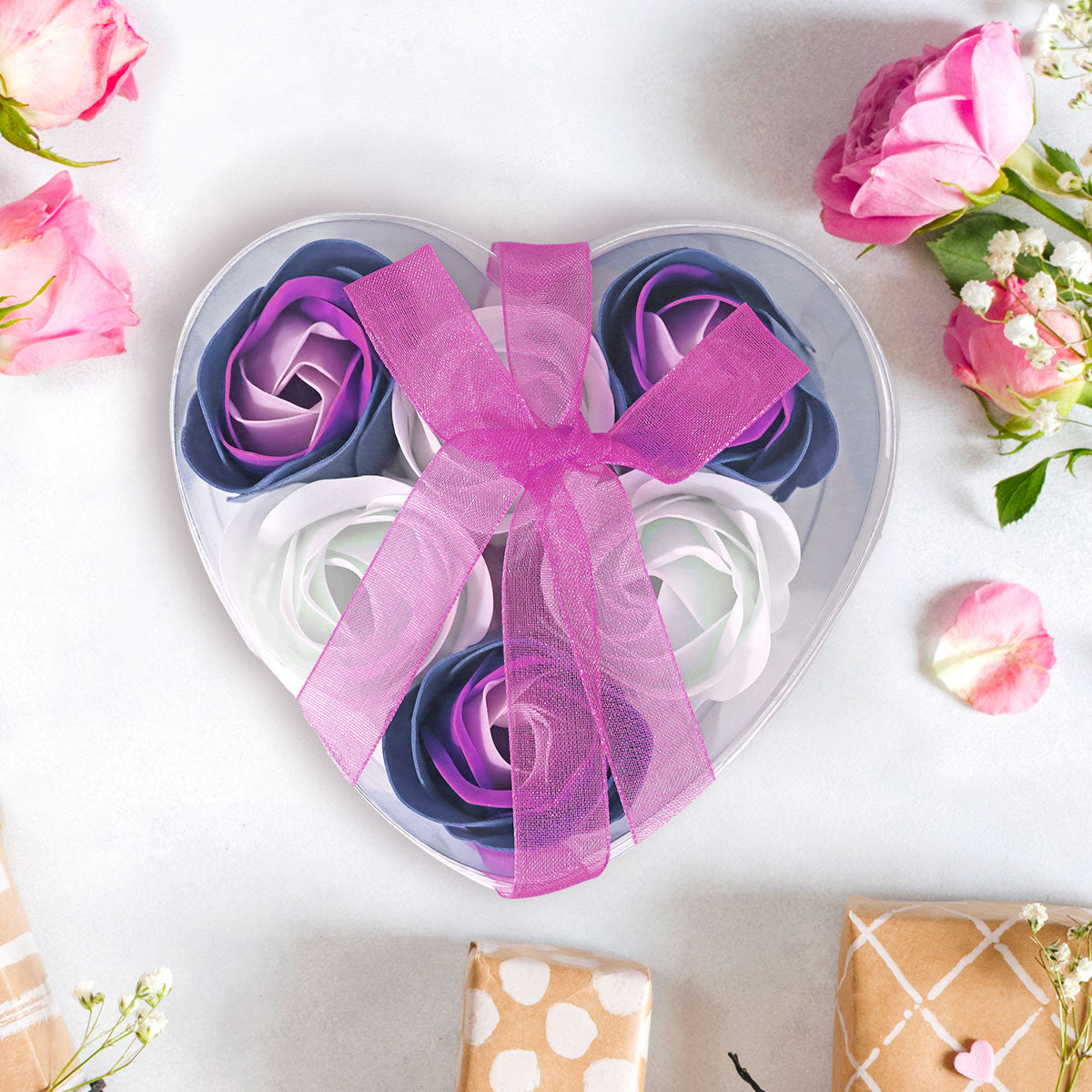 Caja de Regalo de Jabón Con Forma De Rosa, color Morado 6 pza