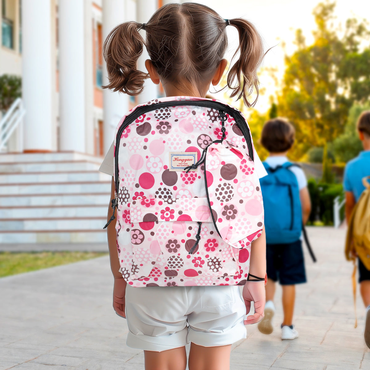 Mochila con Diseño de Flores, Color Rosa con Café