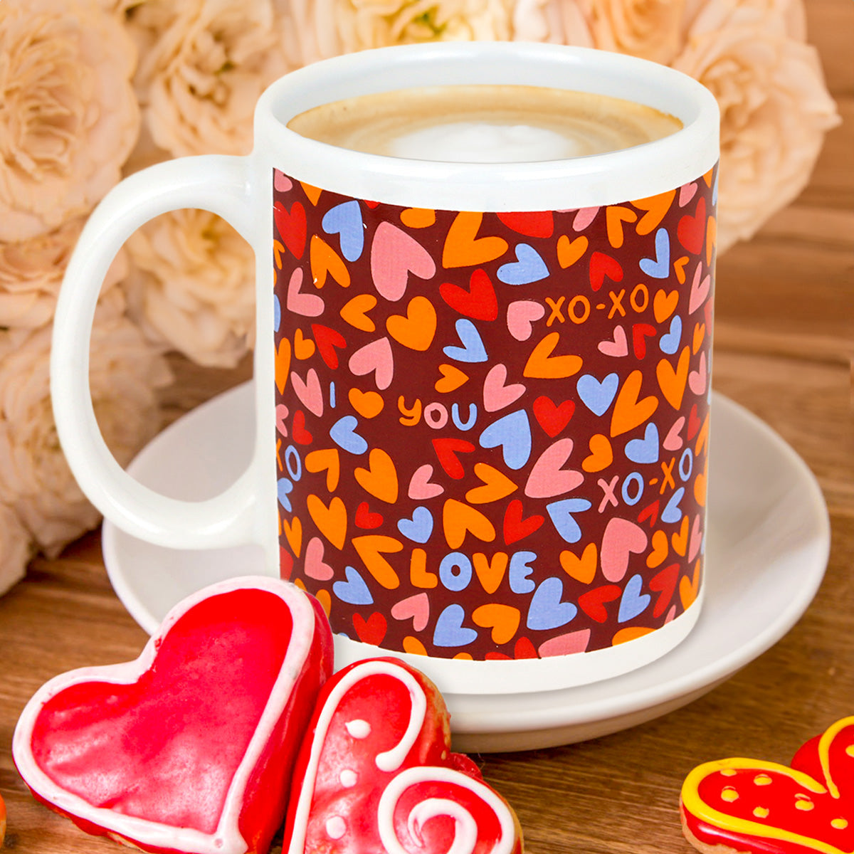 Taza de Cerámica con Estampado de Corazones Love, color Rojo