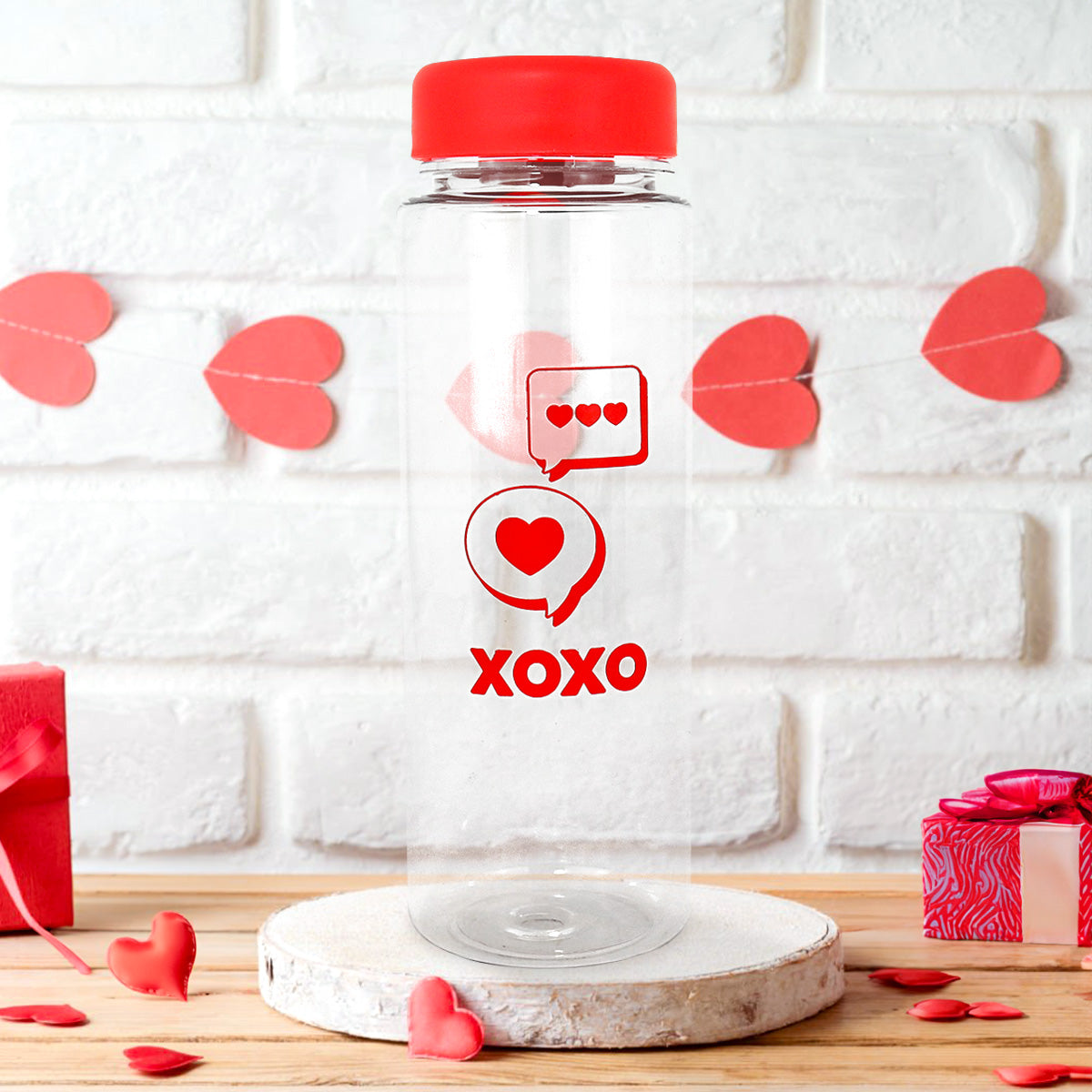 Botella de Plástico XOXO, color Rojo