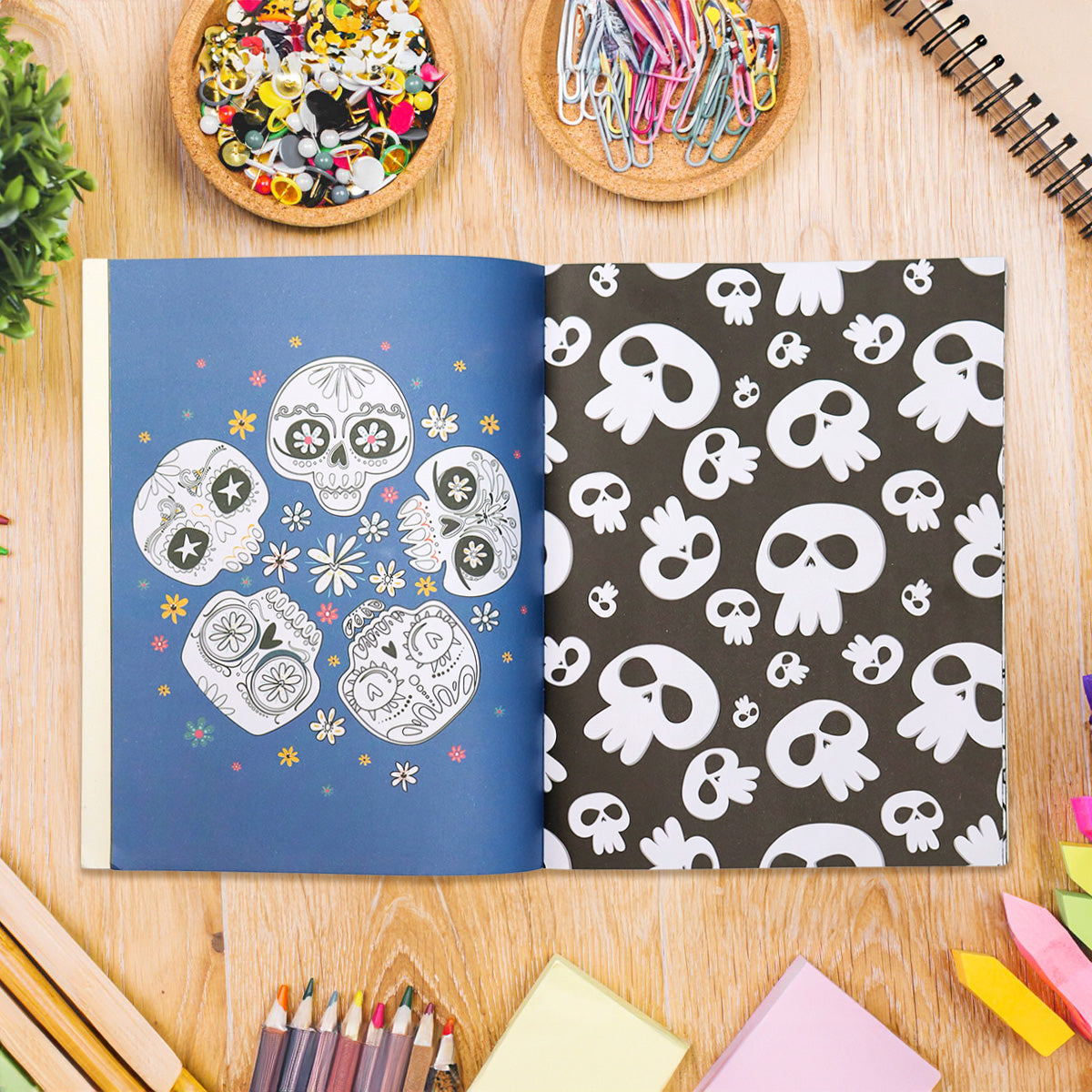 Libro para Colorear "Calaveras por donde quiera"