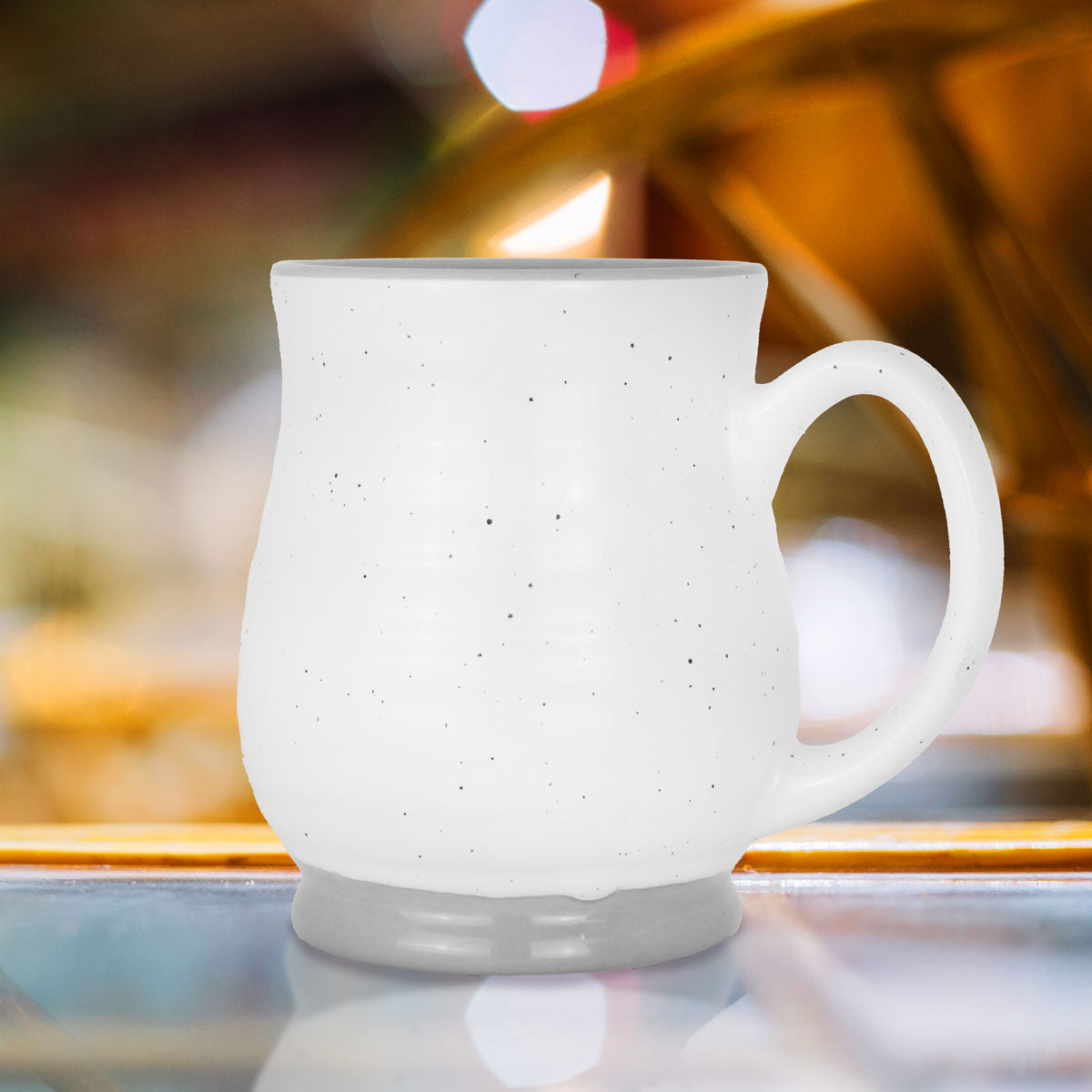 Taza de Cerámica Blanca con Interior Gris