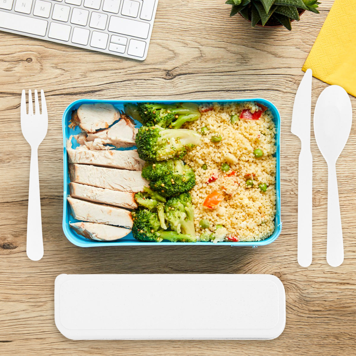 Set de Cubiertos con Estuche, Color Blanco