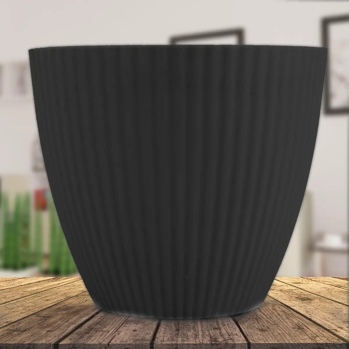 Maceta de Plástico, Textura, Color Negro, 15x13 cm