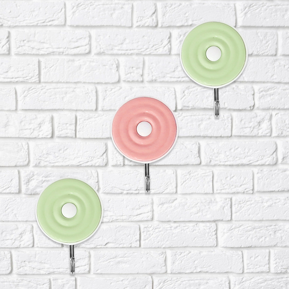 Colgadores Metálicos Redondos Autoadhesivos, Color Verde y Rosa, 3 pzas