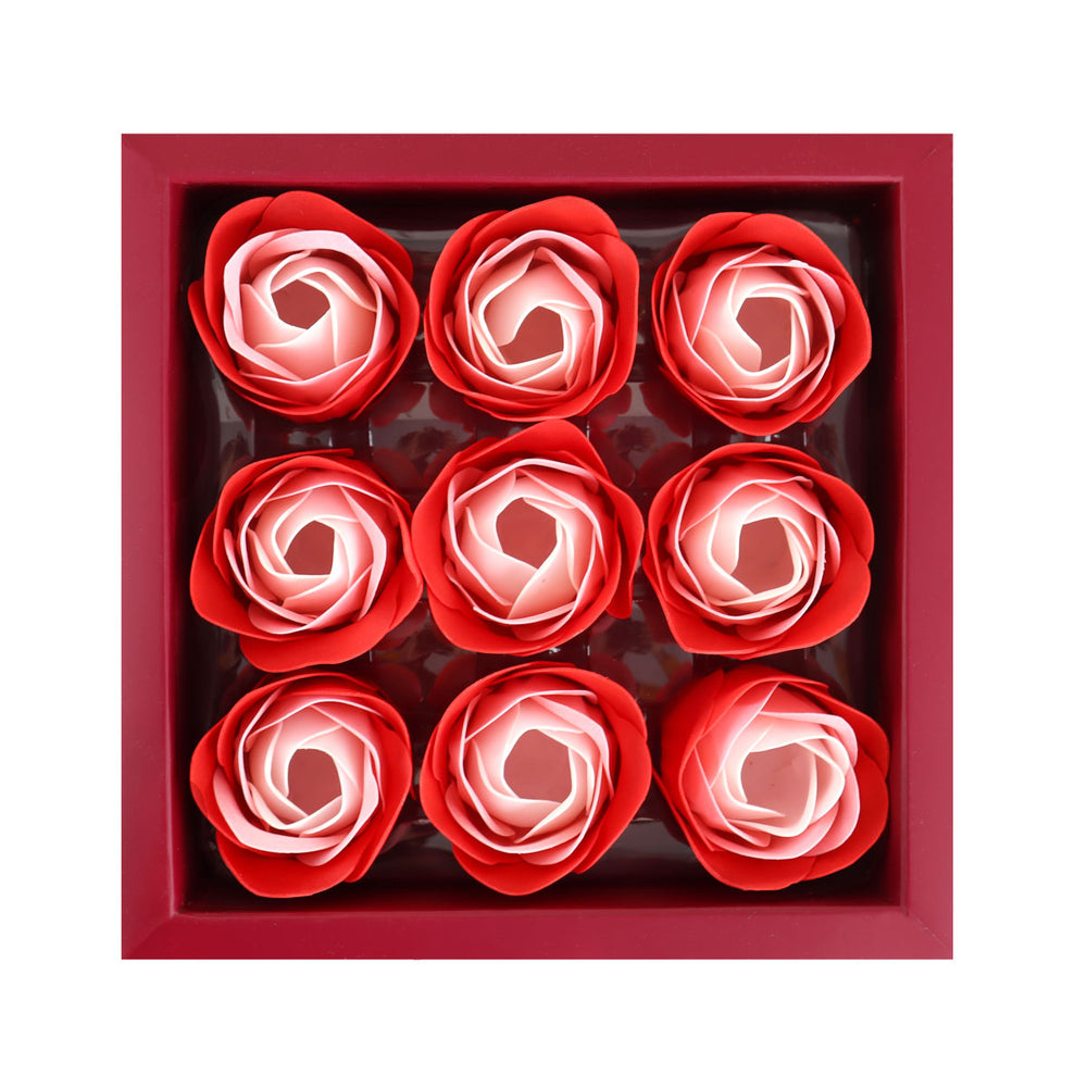 Caja con Flores de Jabón en Forma de Rosa, Color Rojo, 9 pzas