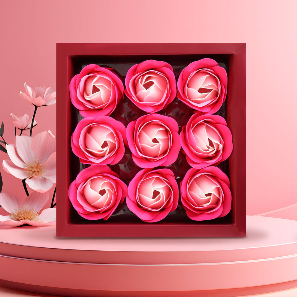 Caja con Flores de Jabón en Forma de Rosa, 9 pzas