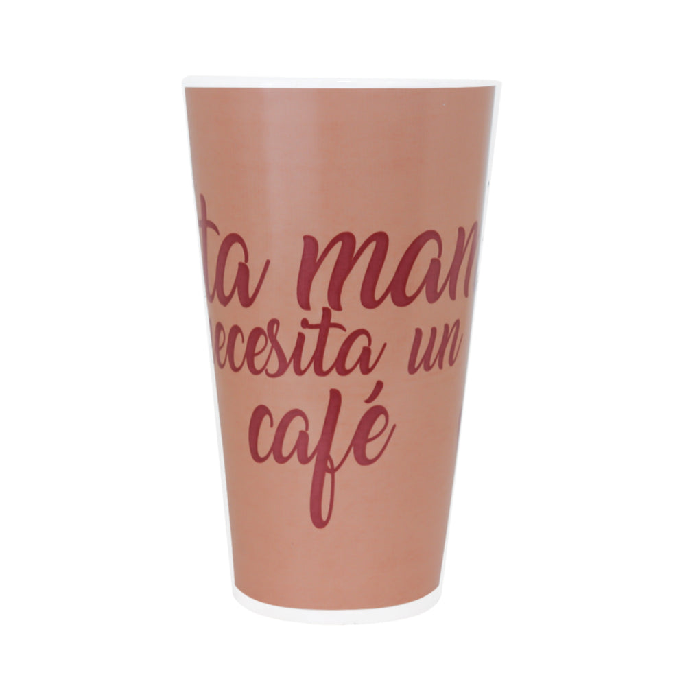 Taza "Esta mamá necesita un café" 473 ml
