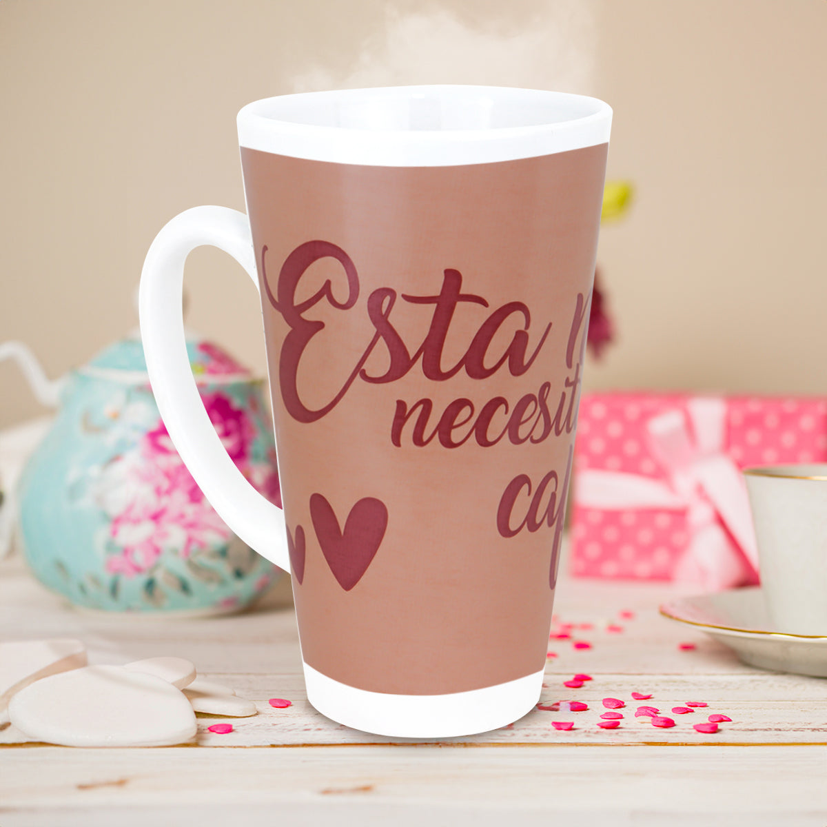 Taza "Esta mamá necesita un café" 473 ml